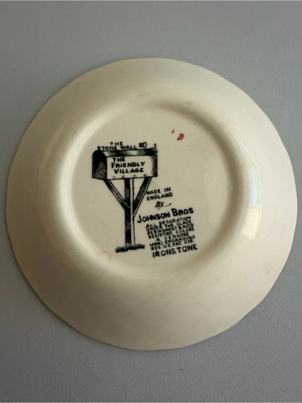 Johnson Brothers Friendly Village The Stone Wall Pattern Set Of 3 Fruit Bowls